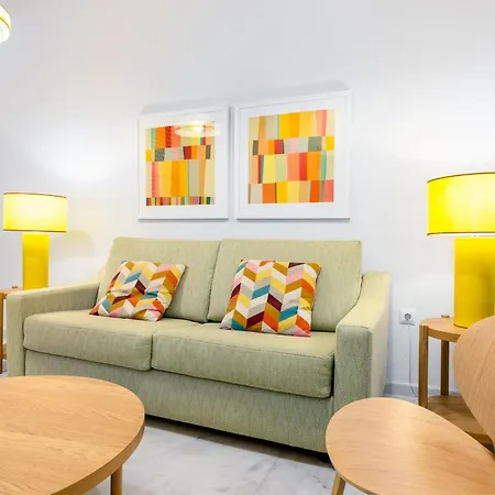 Smartr Sevilla Las Duenas Room photo