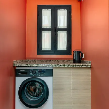 Smartr Sevilla Las Duenas Room photo
