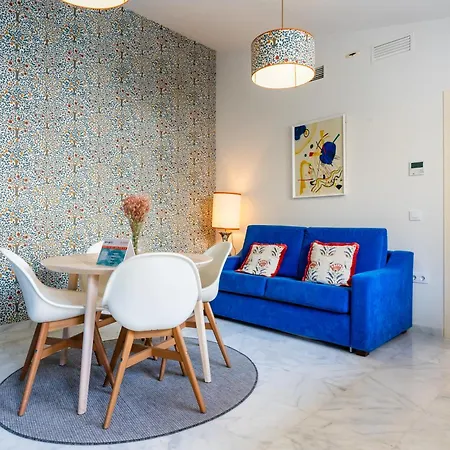 Smartr Sevilla Las Duenas Room photo
